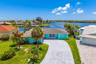 4956 Galleon Ct, New Port Richey, FL 34652 - Photo 2