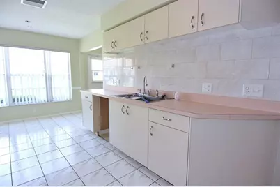 9027 Warwick Lane, New Port Richey, FL 34655 - Photo 18