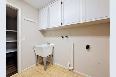 8178 English Elm Circle, Spring Hill, FL 34606 - Photo 20