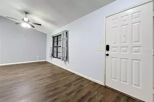 8178 English Elm Cir, Spring Hill, FL 34606 - Photo 4