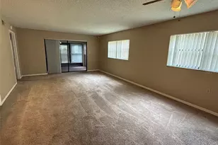 8621 Shadblow Ct, Port Richey, FL 34668 - Photo 4