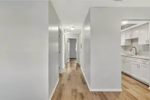 5900 22nd Ave N, Saint Petersburg, FL 33710 - Photo 12