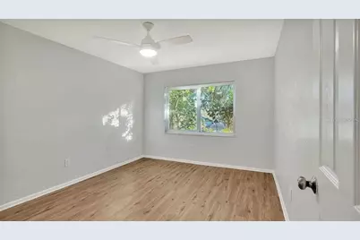 5900 22nd Avenue N, Saint Petersburg, FL 33710 - Photo 4