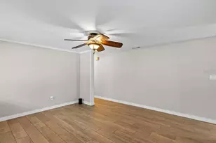 10225 128th Terrace, Largo, FL 33773 - Photo 6