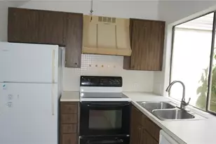 12510 Cobble Stone Dr, Hudson, FL 34667 - Photo 4