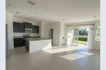 17589 Garsalaso Cir, Brooksville, FL 34604 - Photo 12