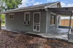 10018 N 14th St, Tampa, FL 33612 - Photo 12