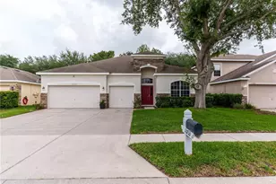 13733 Covey Run Pl, Spring Hill, FL 34609 - Photo 2