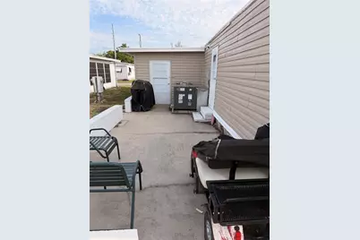 38533 Lansing Avenue, Zephyrhills, FL 33542 - Photo 28