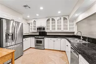 5567 Sea Forest Dr, New Port Richey, FL 34652 - Photo 4