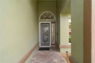 9474 W Mississippi Run, Weeki Wachee, FL 34613 - Photo 4