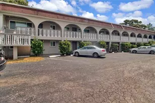5900 22nd Ave N, Saint Petersburg, FL 33710 - Photo 2
