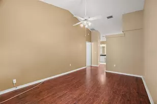 8020 Moonlight Ln, New Port Richey, FL 34654 - Photo 8