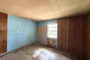 14741 12th St, Dade City, FL 33523 - Photo 8