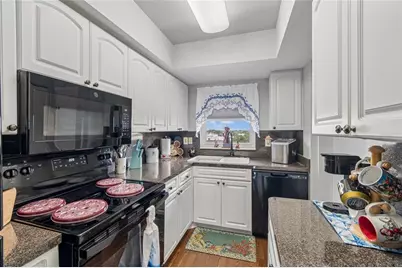 4939 Floramar Terrace #610, New Port Richey, FL 34652 - Photo 4