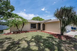 12603 Pecan Tree Dr, Hudson, FL 34669 - Photo 4
