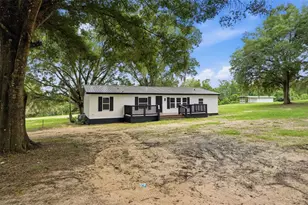 28470 Soaring Hawk Ln, Brooksville, FL 34602 - Photo 52