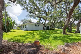 1350 Fairway Dr, Dunedin, FL 34698 - Photo 56