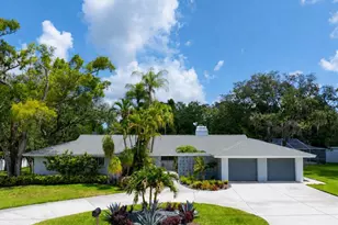 1350 Fairway Dr, Dunedin, FL 34698 - Photo 6