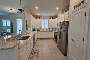 3270 Francoa Dr, Odessa, FL 33556 - Photo 4