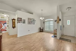 2124 Deborah Dr, Spring Hill, FL 34609 - Photo 2
