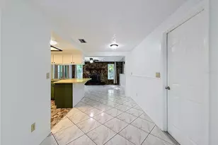 8846 Carmen Ln, Port Richey, FL 34668 - Photo 8