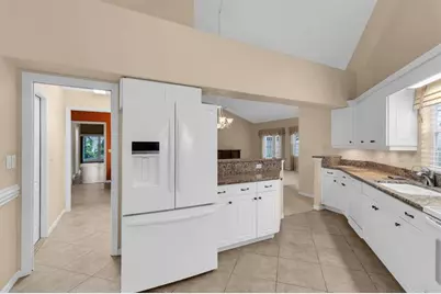 2189 Oak Forest Lane, Palm Harbor, FL 34683 - Photo 16