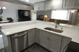 8158 Winding Oak Ln, Spring Hill, FL 34606 - Photo 6