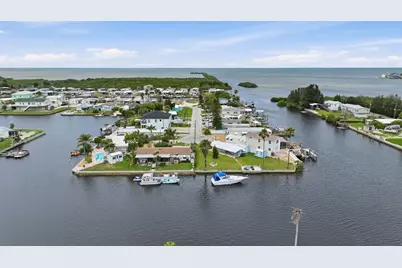 13039 Port Court, Hudson, FL 34667 - Photo 4