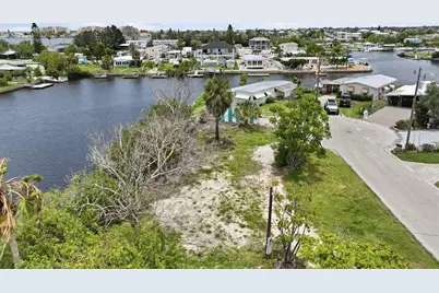13039 Port Court, Hudson, FL 34667 - Photo 12