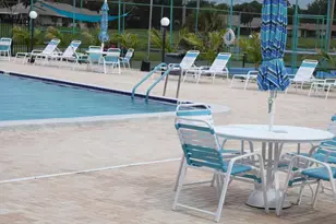 1024 10th Cir SE, Largo, FL 33771 - Photo 32