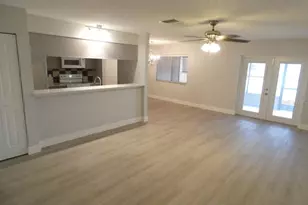 1024 10th Cir SE, Largo, FL 33771 - Photo 4