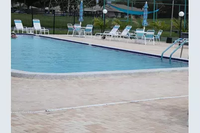1024 10th Circle SE, Largo, FL 33771 - Photo 30