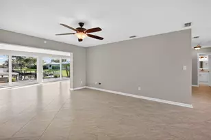 11643 W Kingfisher Ct, Crystal River, FL 34429 - Photo 6