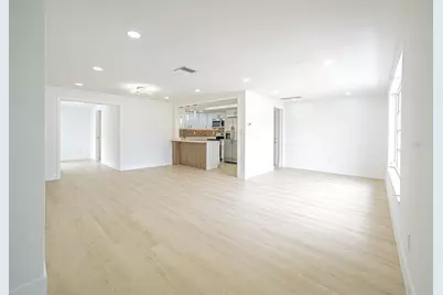 3720 Beacon Square Drive, Holiday, FL 34691 - Photo 10