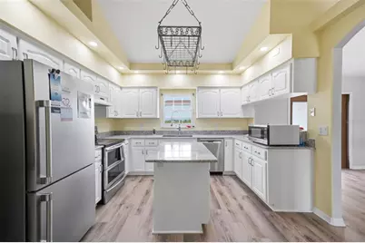 10154 Spring Hill Drive, Spring Hill, FL 34608 - Photo 12