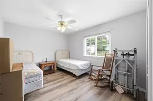 10154 Spring Hill Dr, Spring Hill, FL 34608 - Photo 10