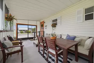 2012 Hilo Dr, Holiday, FL 34691 - Photo 4
