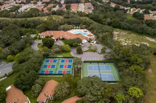 11103 Cherrywood Ct, Spring Hill, FL 34609 - Photo 58