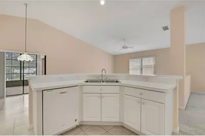 11103 Cherrywood Court, Spring Hill, FL 34609 - Photo 18