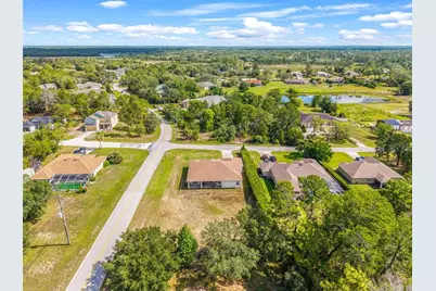 10400 Golden Avenue, Weeki Wachee, FL 34613 - Photo 4