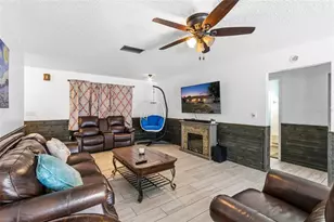5262 Woodridge Ln, Spring Hill, FL 34609 - Photo 6