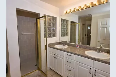 2077 Wetland Point #1301, Lutz, FL 33558 - Photo 22