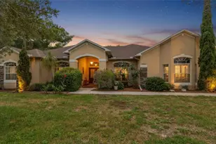 13189 Jessica Dr, Spring Hill, FL 34609 - Photo 8