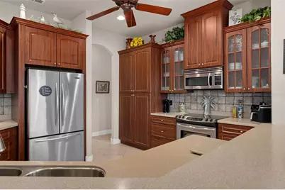 9224 Mississippi Run, Weeki Wachee, FL 34613 - Photo 18