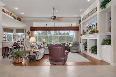 9224 Mississippi Run, Weeki Wachee, FL 34613 - Photo 10