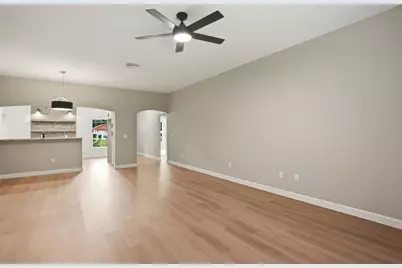 352 Garfield, Masaryktown, FL 34604 - Photo 10