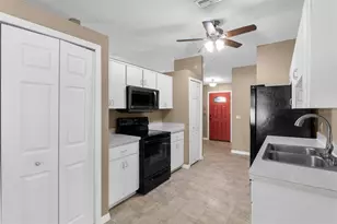 11131 Marquette St, Spring Hill, FL 34609 - Photo 2