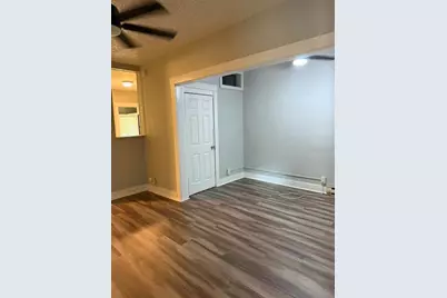 308 Grove Street N #102, Saint Petersburg, FL 33701 - Photo 12