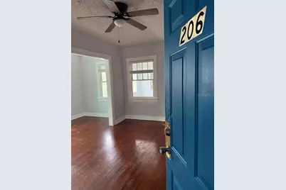 308 Grove Street N, Saint Petersburg, FL 33701 - Photo 4